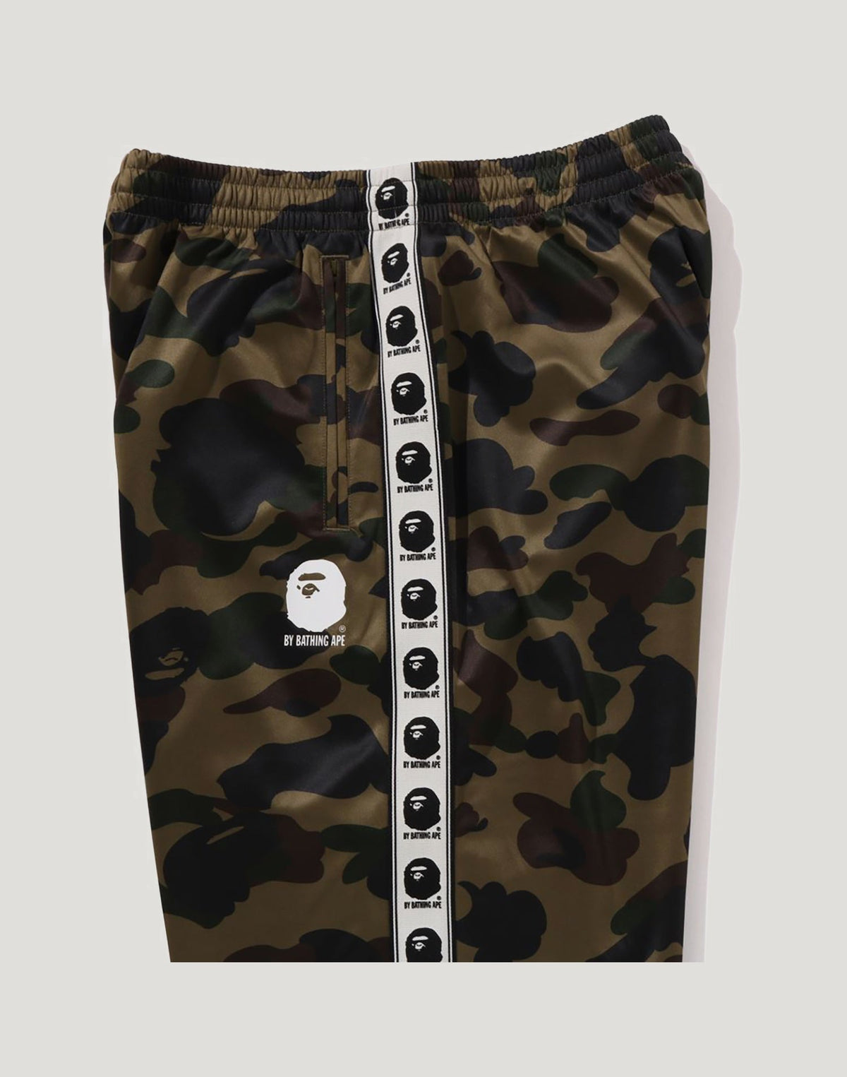 1ST CAMO LOOSE FIT TRACK PANTS MENS